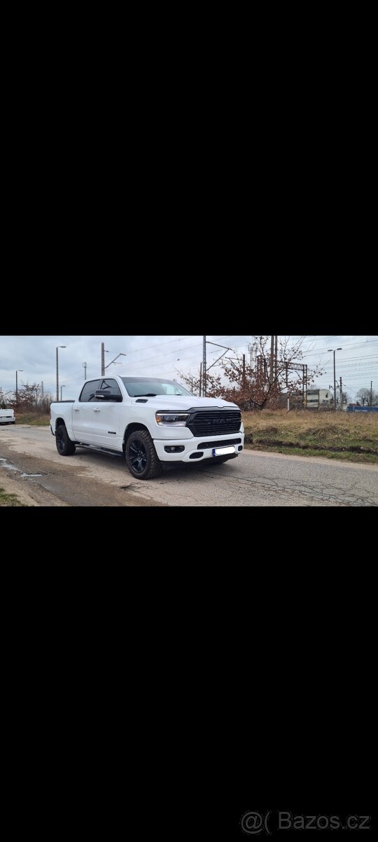 Dodge ram 1500 2021 sport 4x4