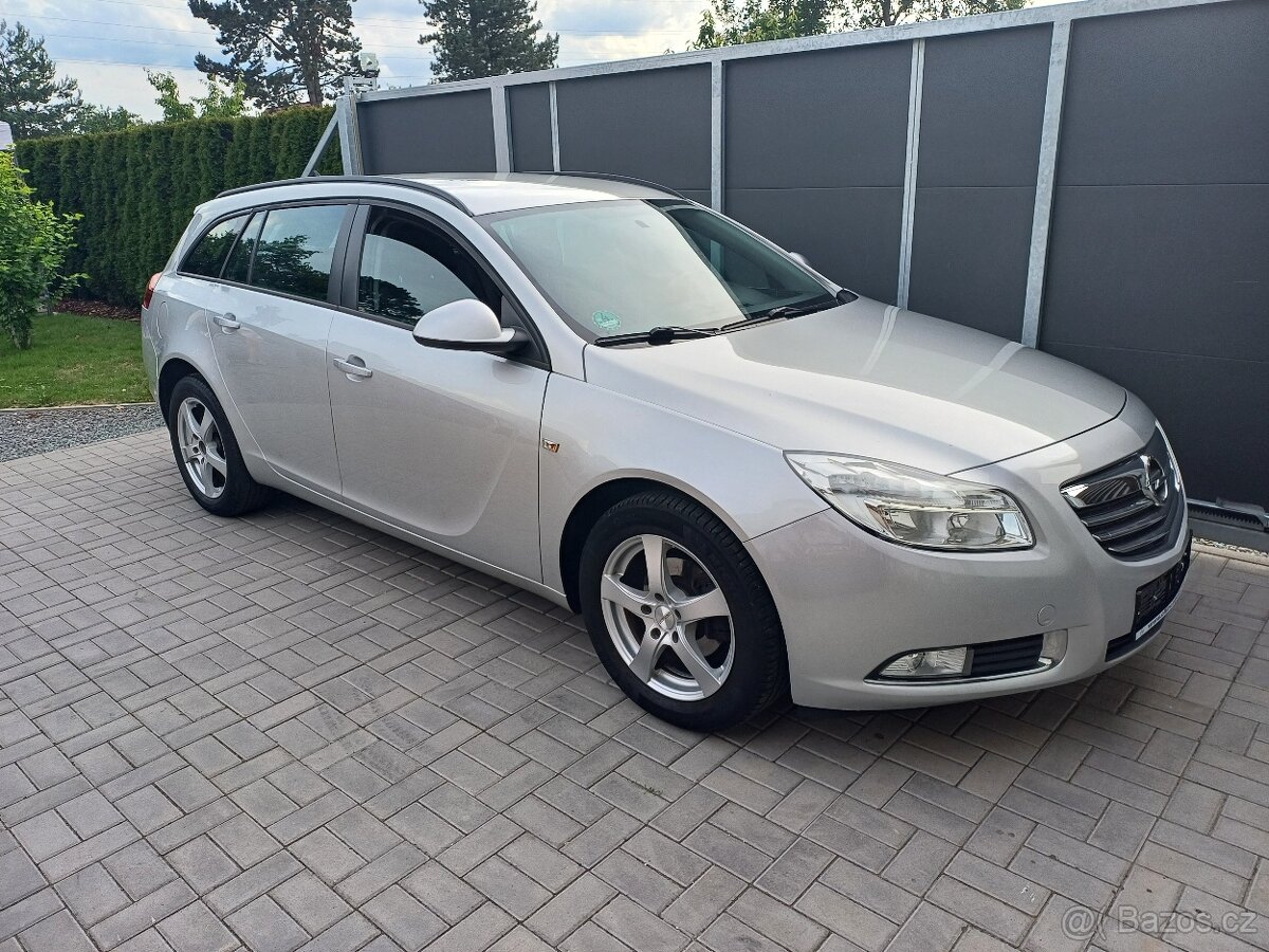 Opel Insignia 2.0 rok 2013