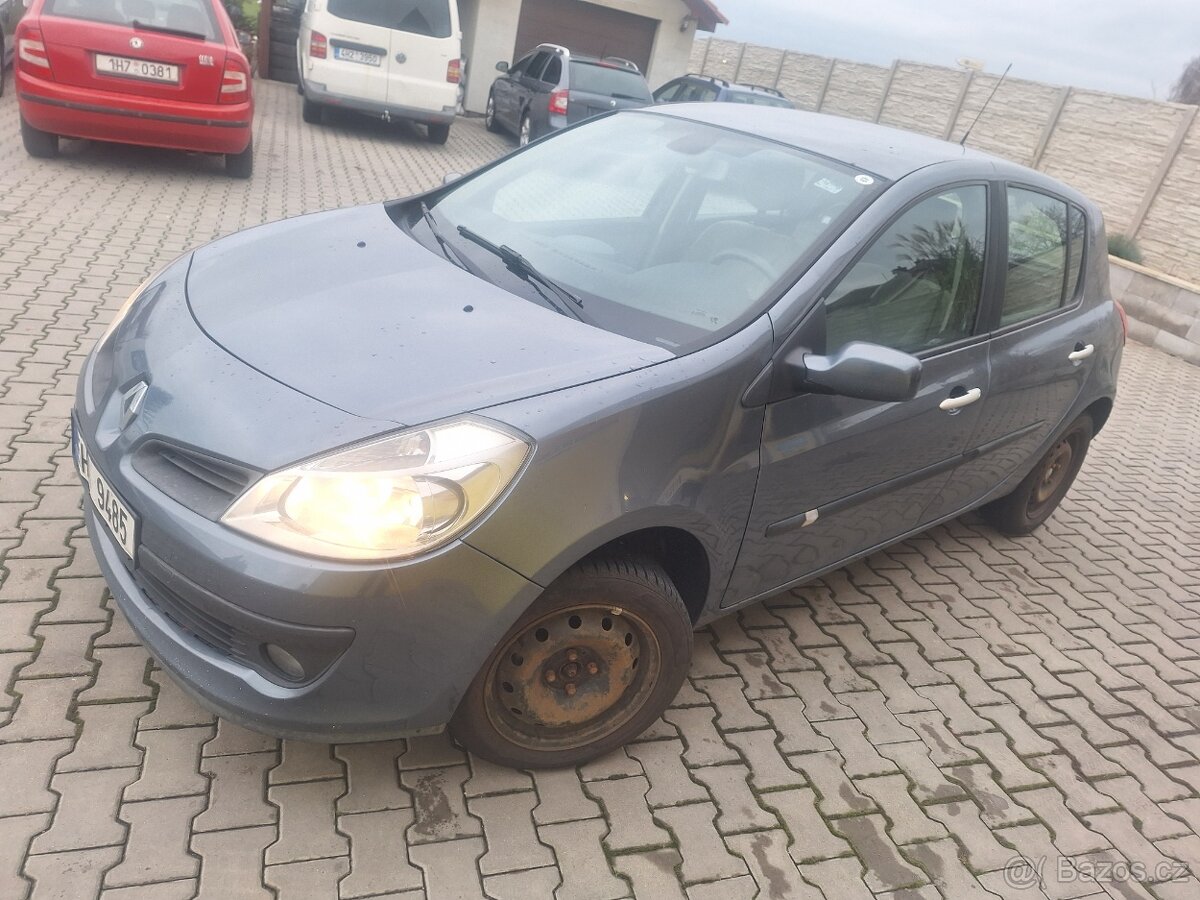 RENAULT CLIO 1.6i-BENZIN/LPGNOVÁ STK