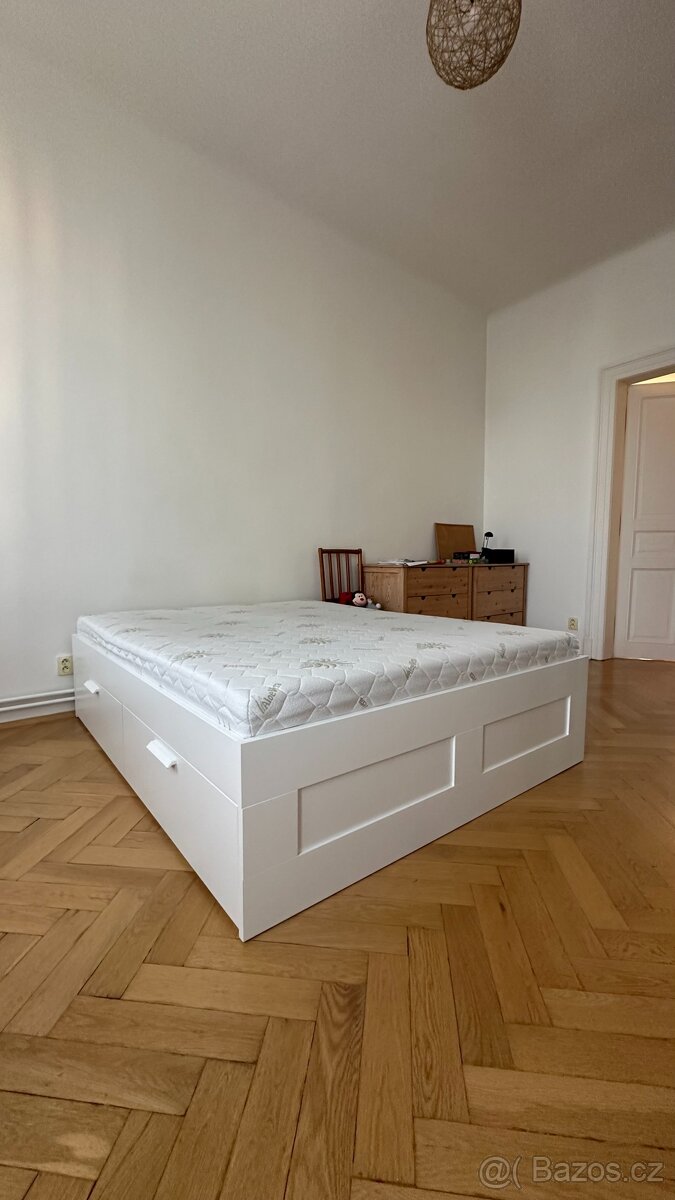 Postel Ikea Brimnes + matrace