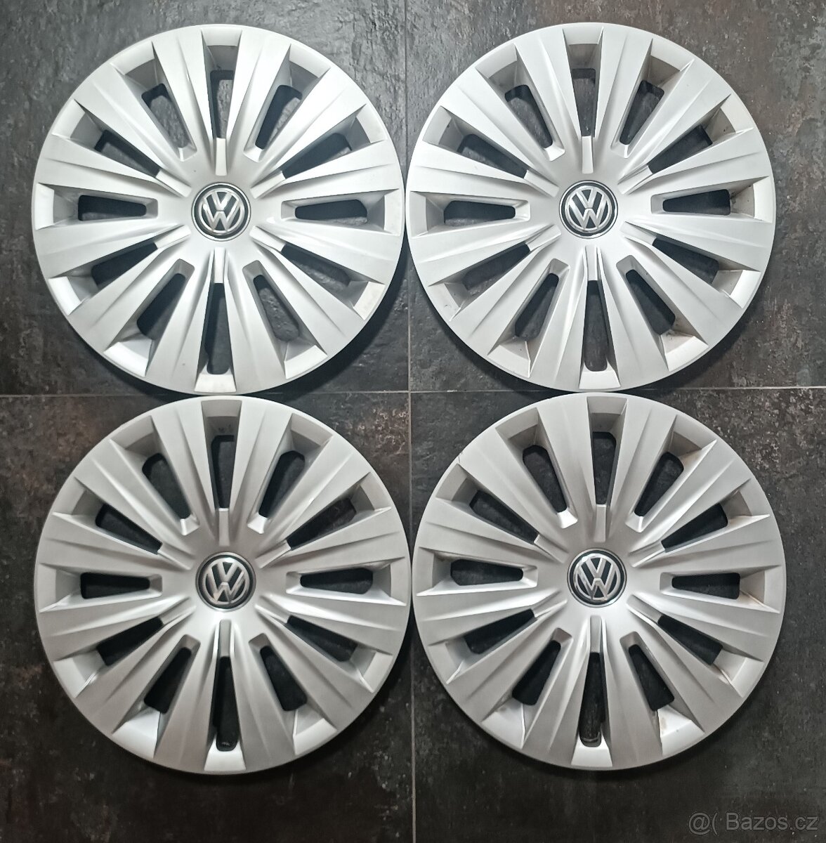 Poklice Volkswagen 15"