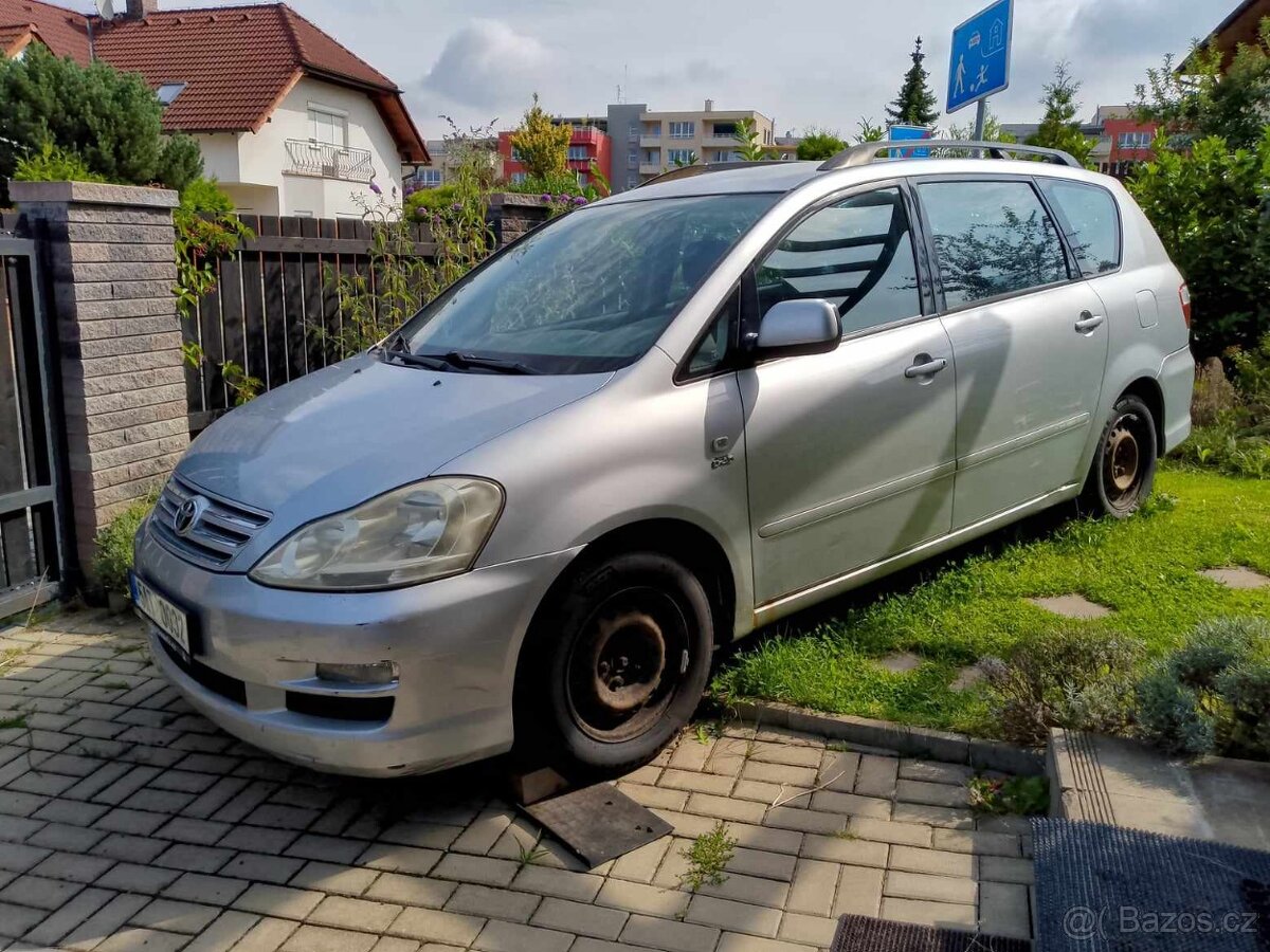 Toyota Avensis Combi