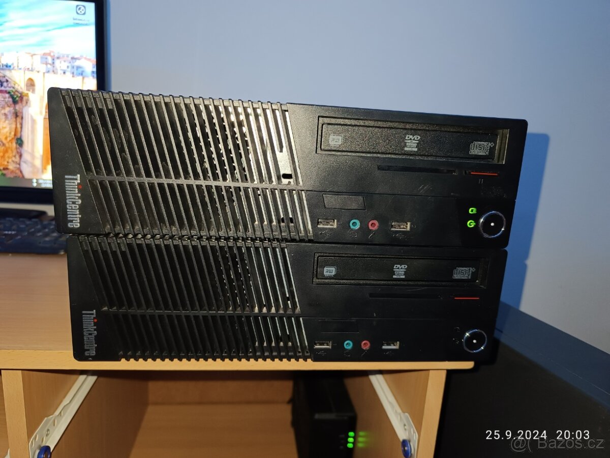 počítač Lenovo Thinkcentre