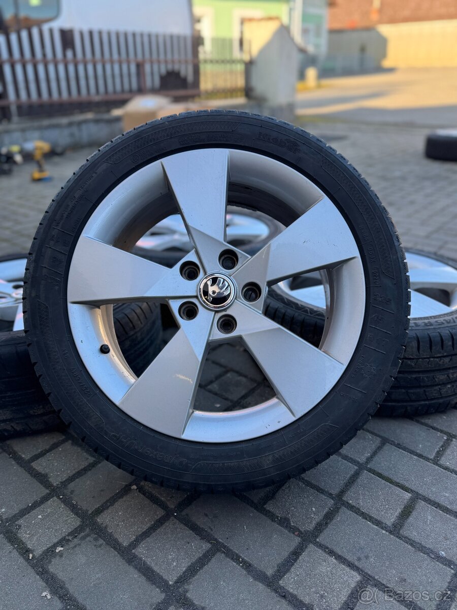 ORIGINÁL Alu Škoda Denom R17, 5x112 - vč. PNEU