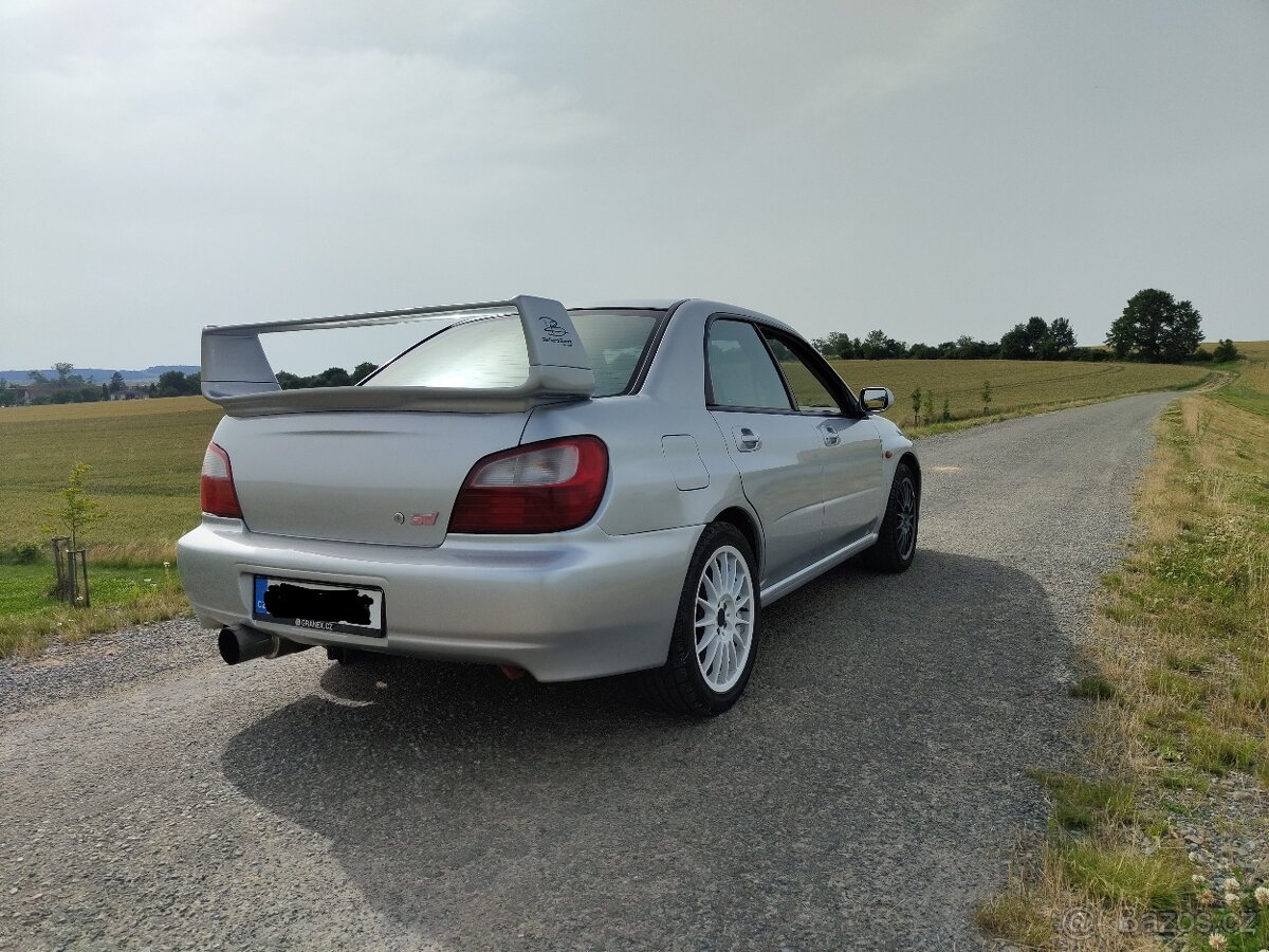 Subaru Impreza 2.0i