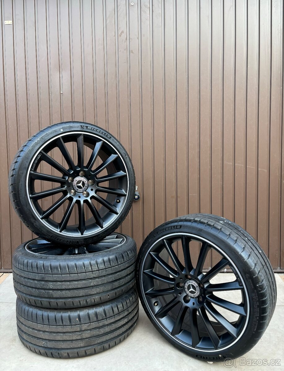 19” A35 CLA35 Mercedes Letní Michelin 235/35 R19