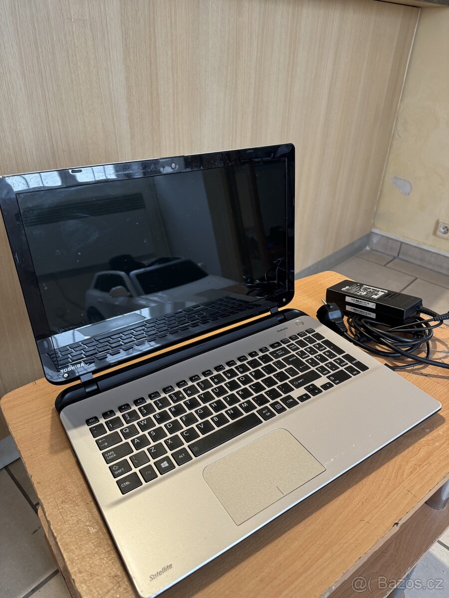 Toshiba satellite L50-B-180