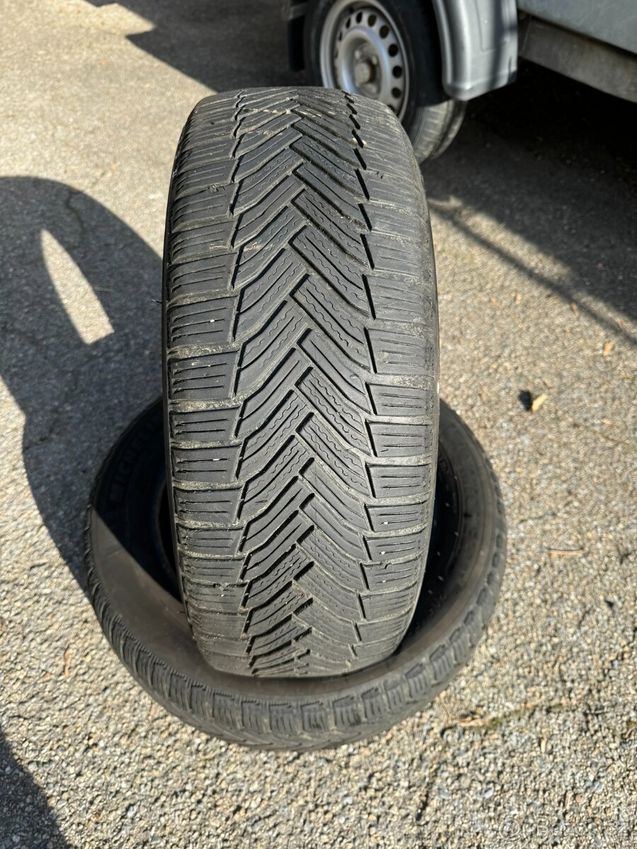 2ks 205/55/16 Michelin Alpin A6 obě 500,-