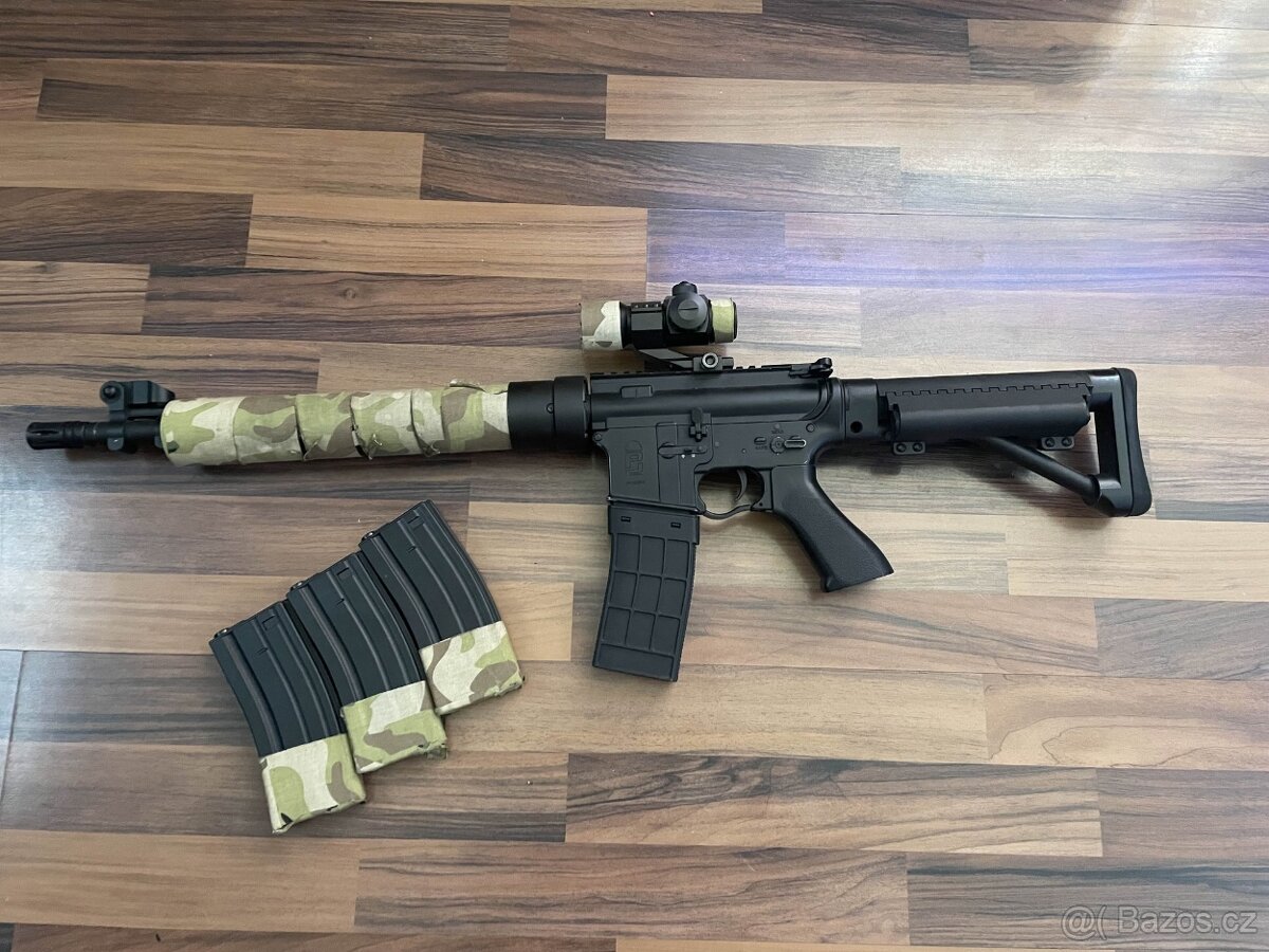 Airsoftová zbraň CYMA CM 0.71