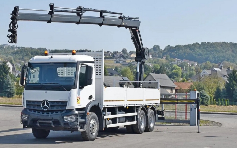 8549 - Mercedes-Benz Actros 2636 - 6x4 – Valník – EURO 6 