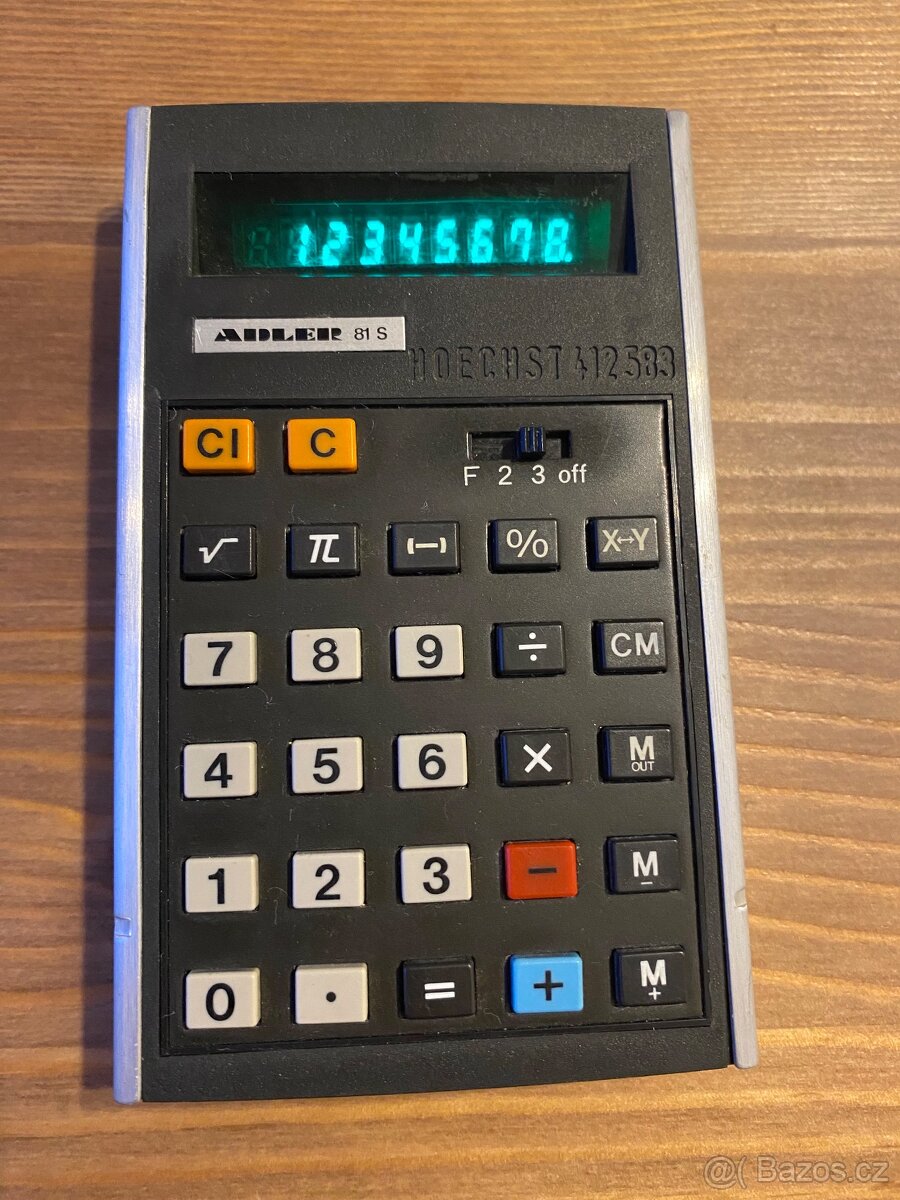 Kalkulačka Adler 81S