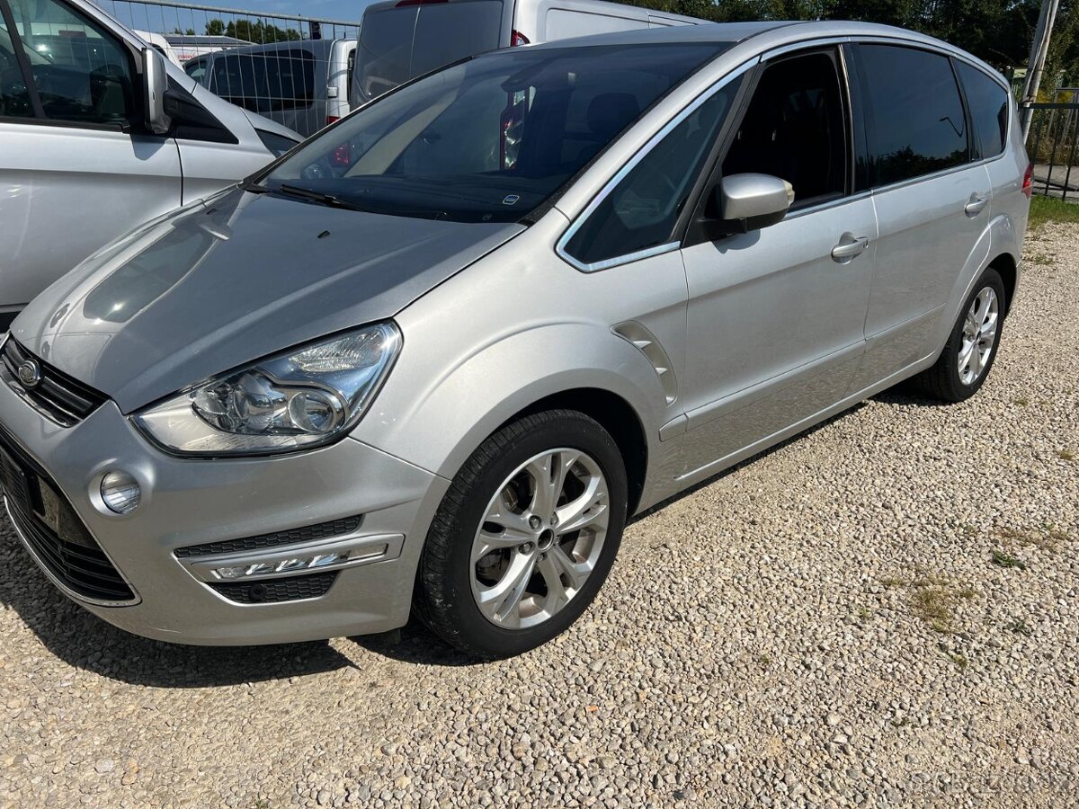 Ford S-Max 2,0TDCi 120kW 7sedadel Kůže