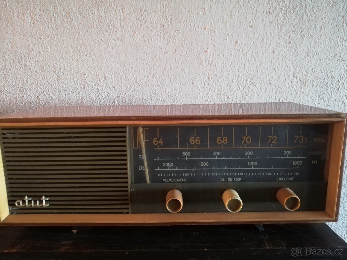 Rádio Atut