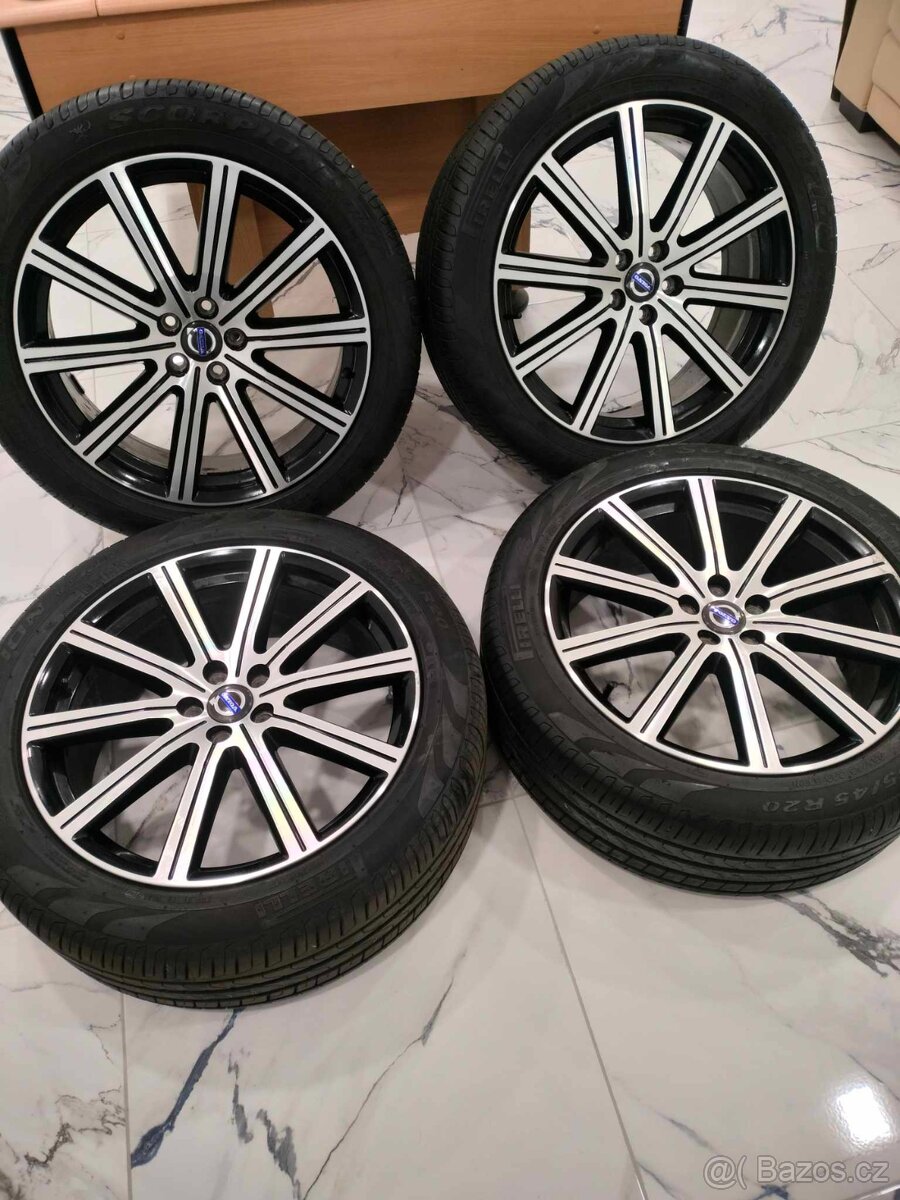 4ks alu disky orig. Volvo 5x108 R20 pneu 7mm 255/45 r20