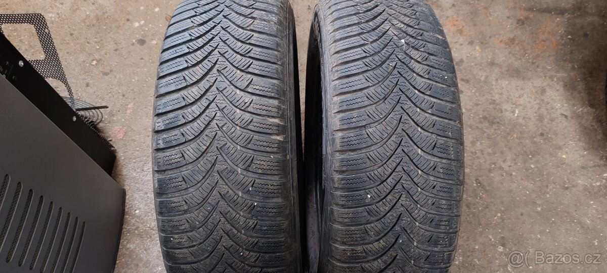 2 zimní pneumatiky HANKOOK 195/65R15 91T 6,00mm