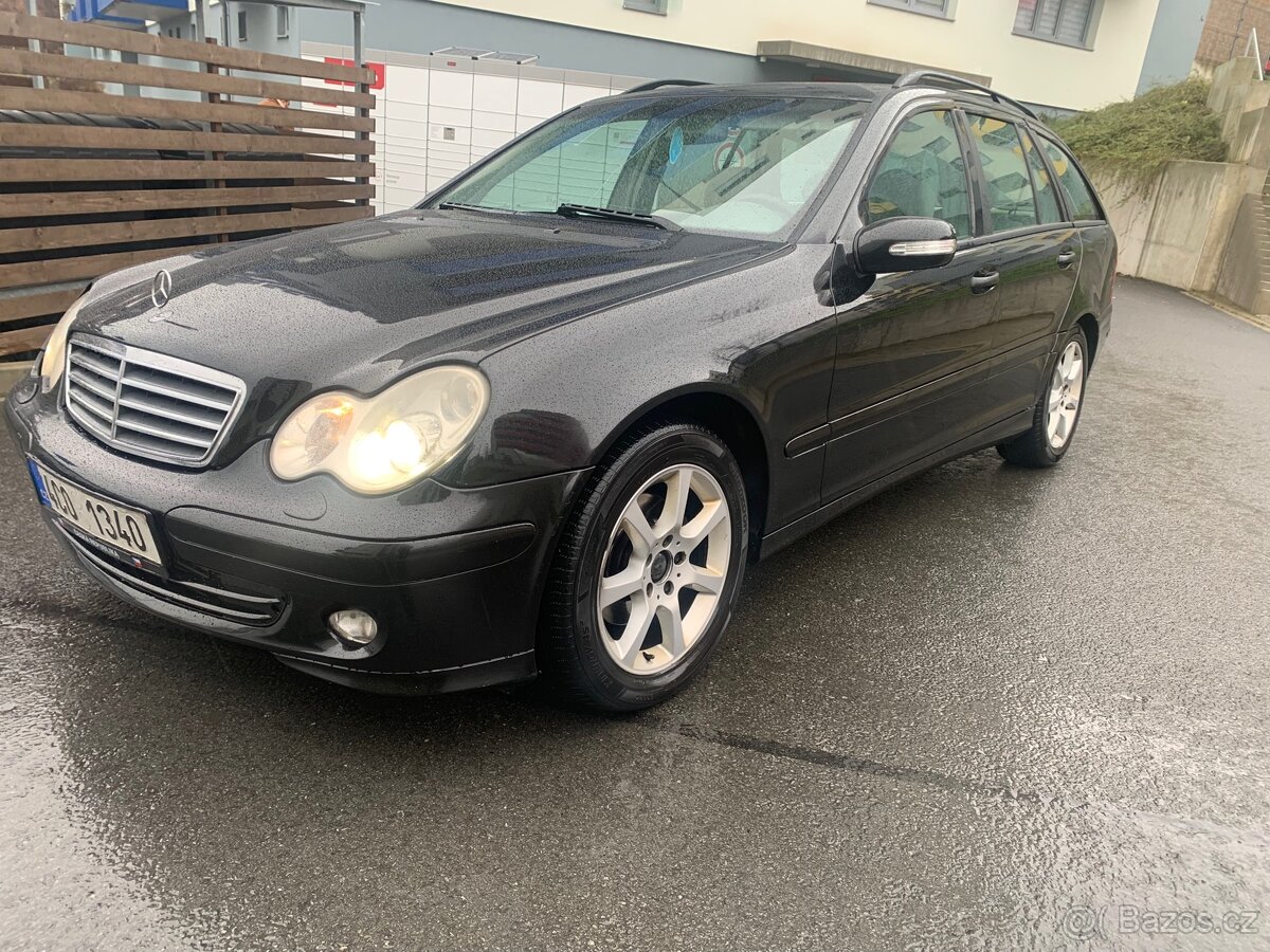 Prodam Mercedes W203 C200CDI 90KW Rok 2006