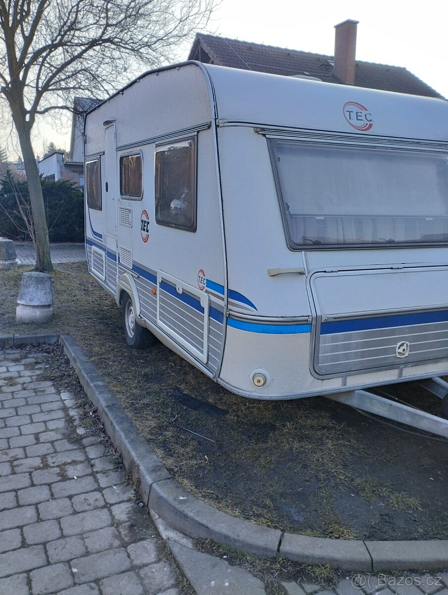 PRODAM OBYTNY KARAVAN  TEC  450K,M.2004