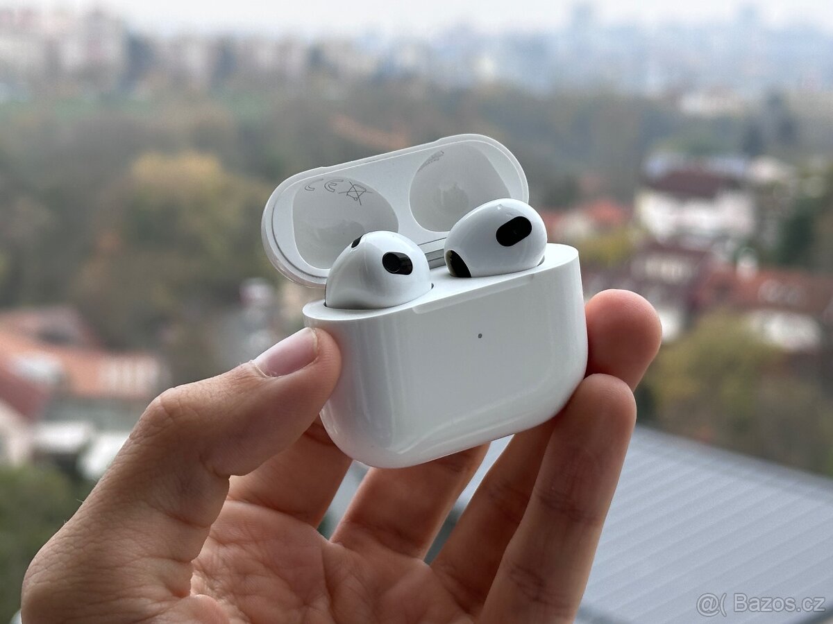 AirPods 3 generace