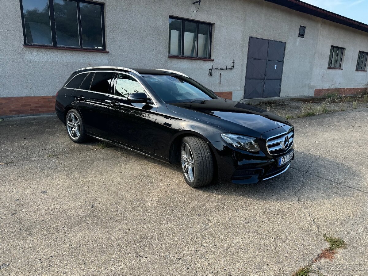 Mercedes-Benz E 220D AMG