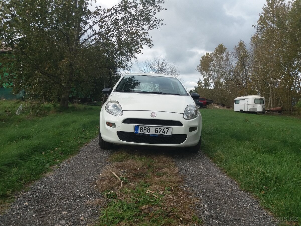 fiat punto 1,2  51kw rv.2013 170 00km BEZ KOROZE