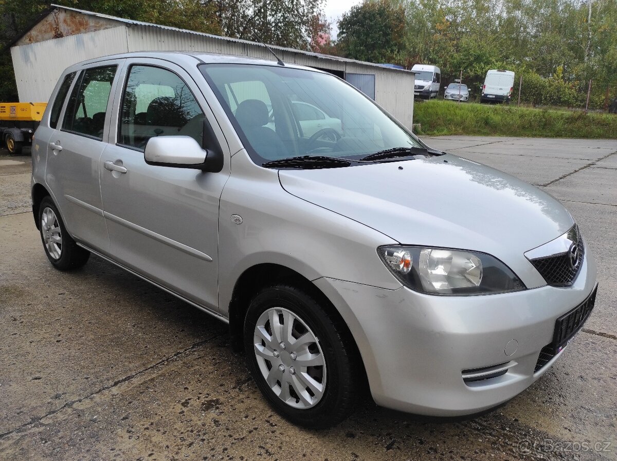 Mazda 2 1.3i 55 Kw 93.000 km bez koroze nová dovozová stk