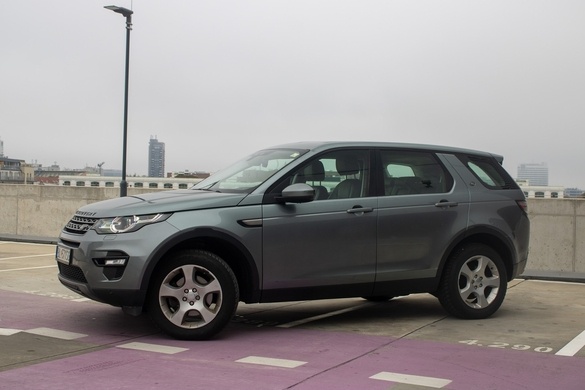 LAND ROVER DISCOVERY SPORT