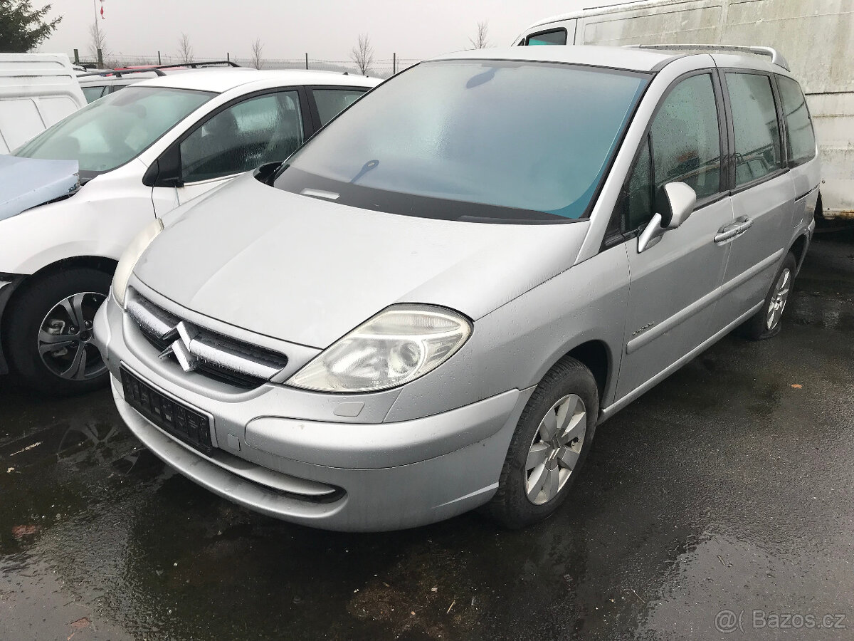 Citroen C8 2,2HDI 94kW 2004 4HW -EXCLUSIVE- dily