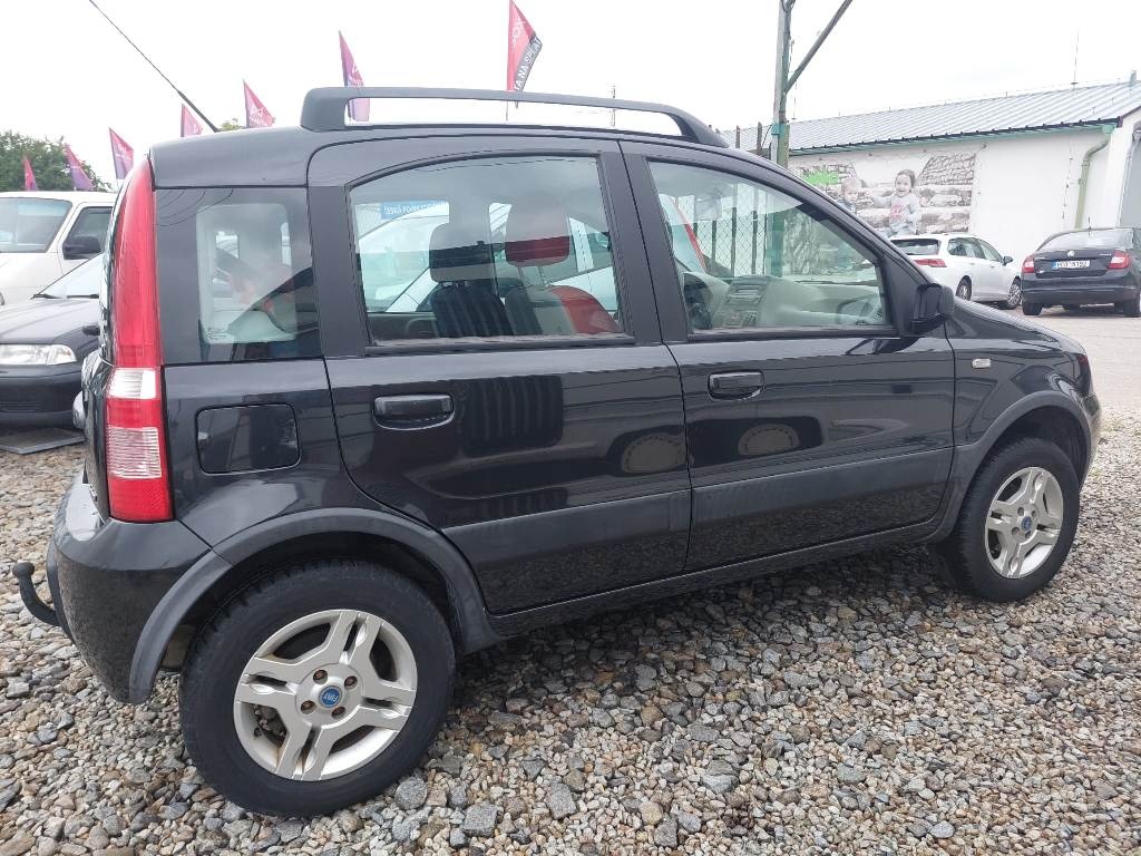 Fiat Panda 1.2i, 4x4 tažný zařízení