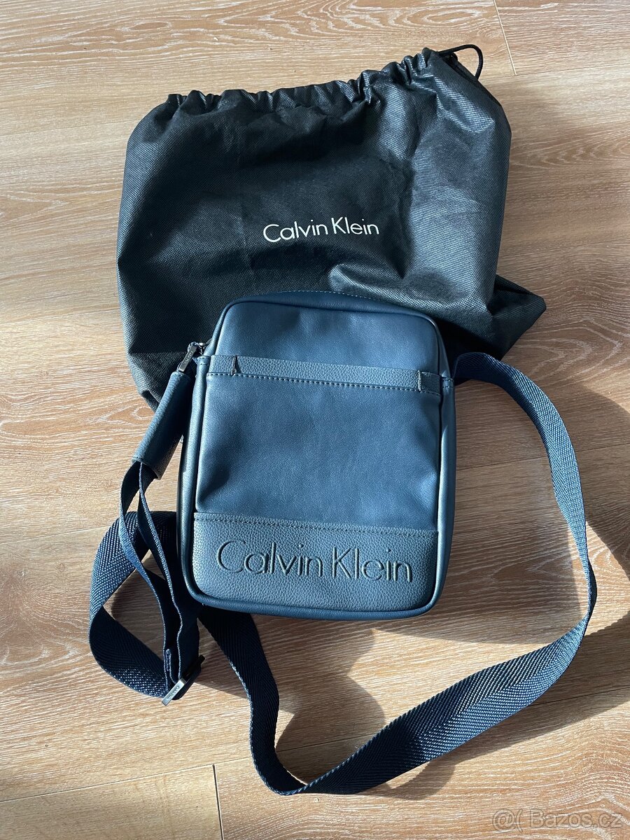 Calvin Klein crossbody taška