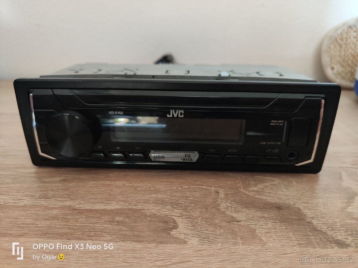 Autorádio JVC KD-X162 , USB, rok používané