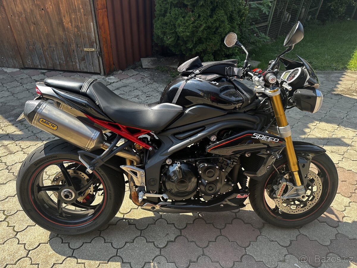 Triumph speed triple R