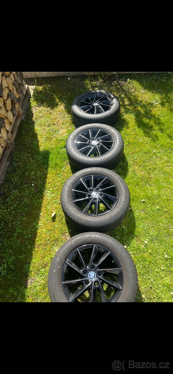 Kola 215/60 R16