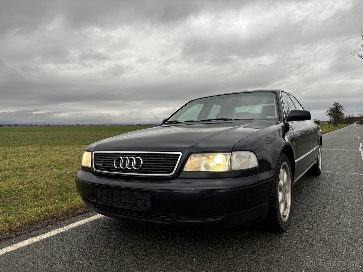 Audi A8 d2 3.7 V8 QUATTRO dovoz SRN