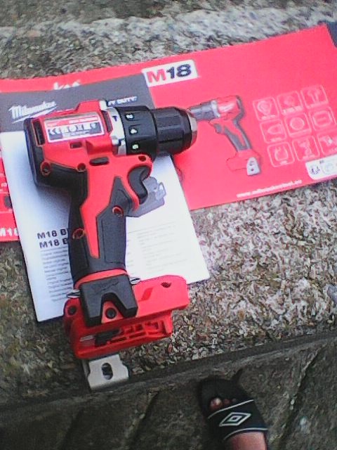 Milwaukee M18 BLPDRC-0 Vrtačka s priklepem 60,5Nm