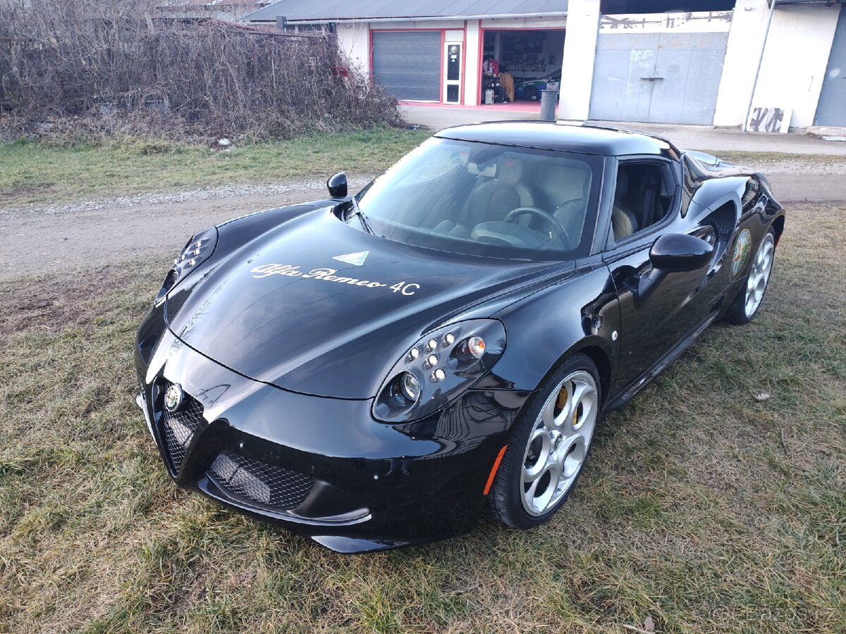 Alfa Romeo 4C