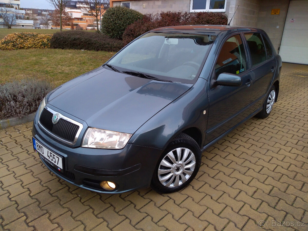 Prodám Škoda Fabia 1.4 16V-55kw, r.v.2005, nová STK-Klima.