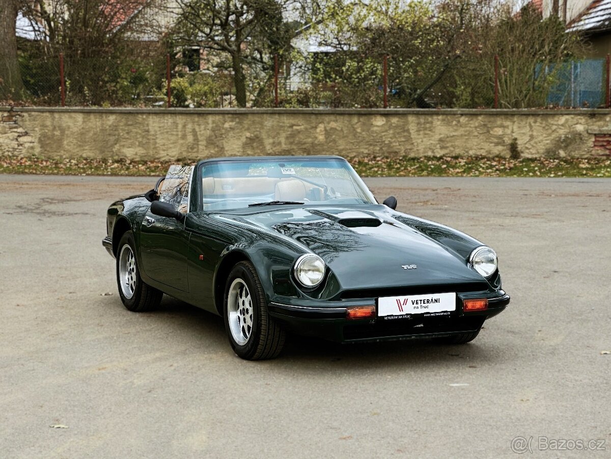 TVR S2