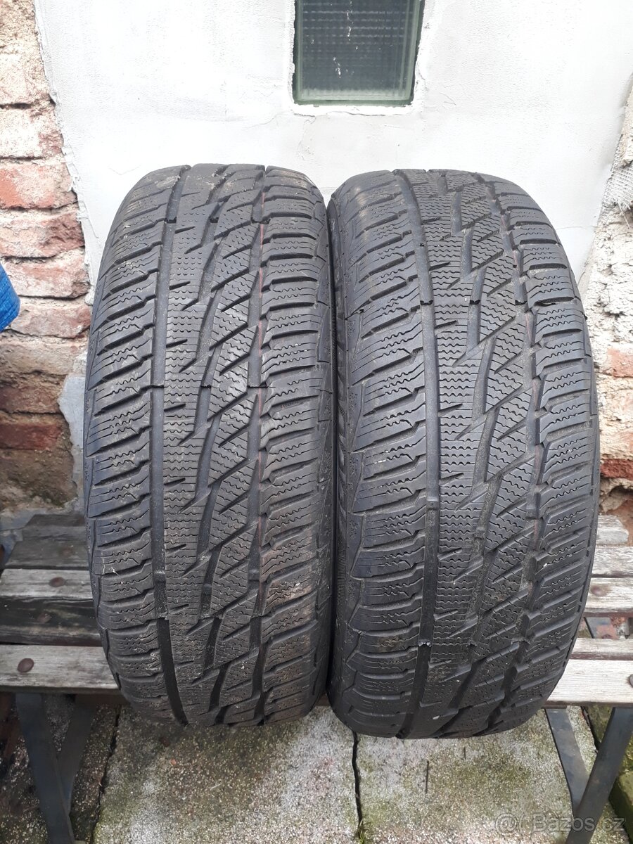 ZIMNÍ PNEU MATADOR SIBIR SNOW SUV MP92-- 215/60/R17"