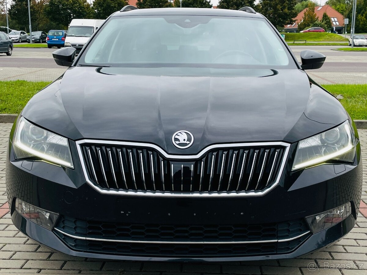 Škoda Superb 2.0TDI 110KW MANUÁL CARPLAY KAMER LED VÝHŘEV