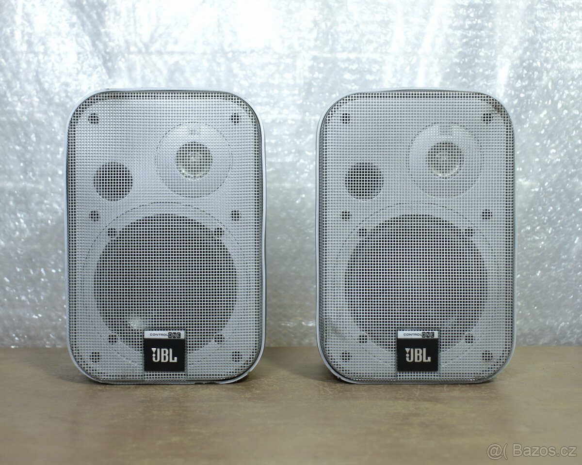 Reprobedny JBL One.