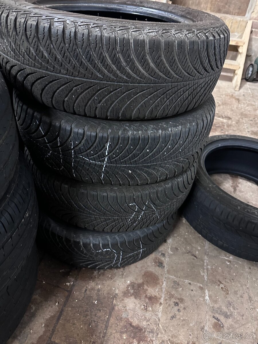 Celoroční sada pneu 185/65 R15 - Goodyear