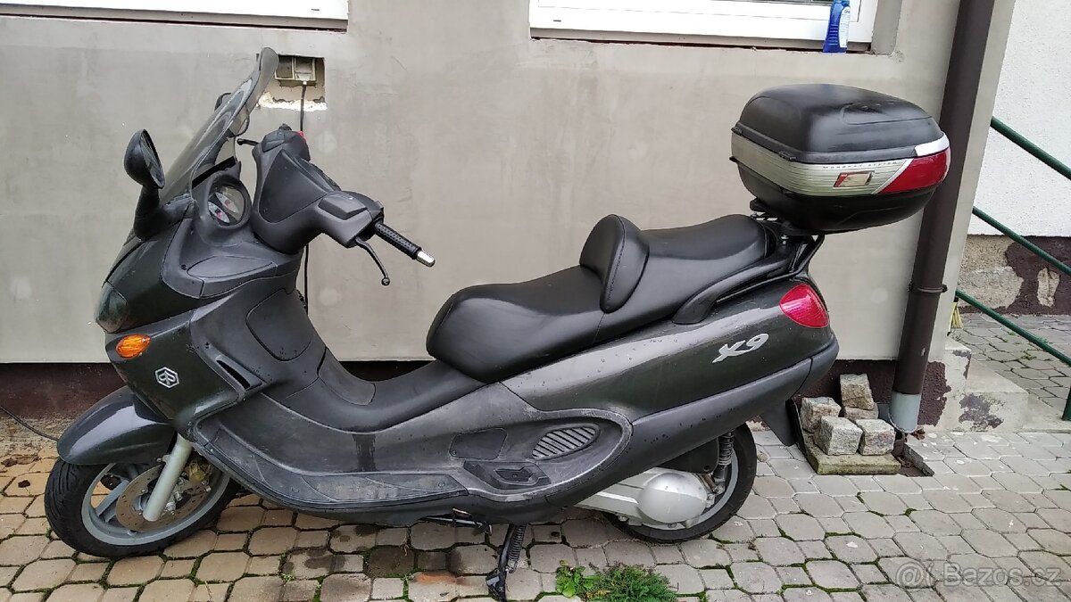 Piaggio x9 250