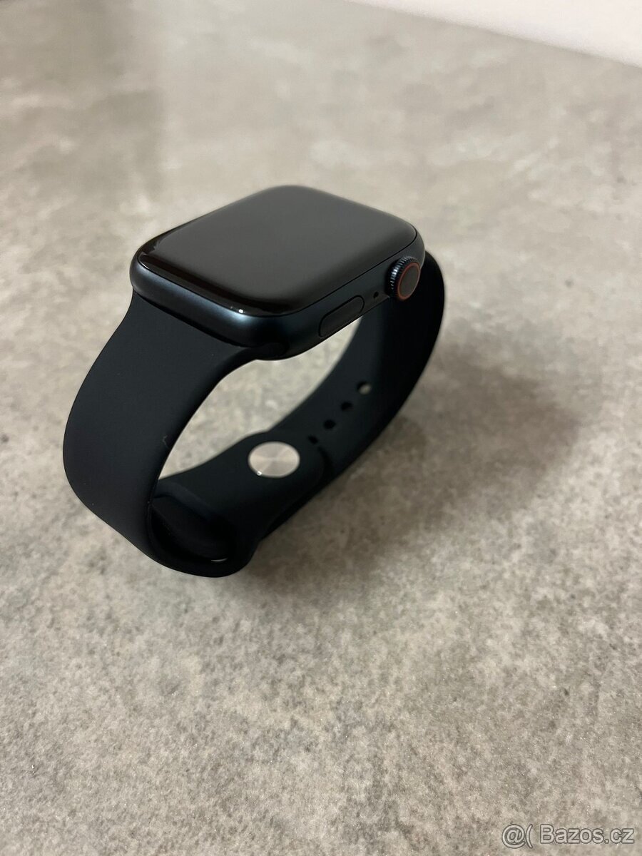 Apple Watch 8 45mm Midnight GPS + Cellular