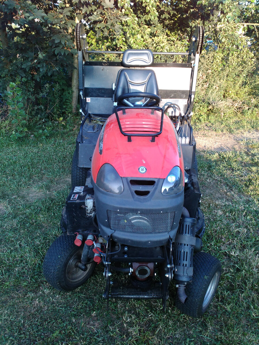 Použitý traktor Wisconsin Piraňa nafta 20 HP W36