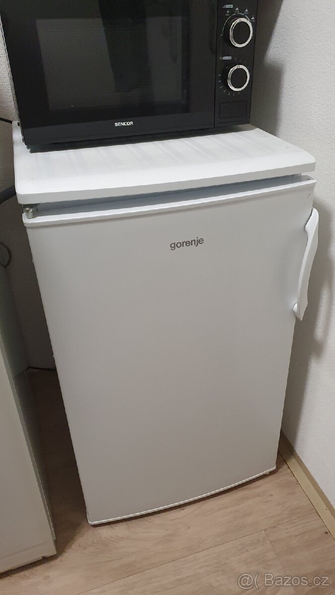 Malá lednice Gorenje