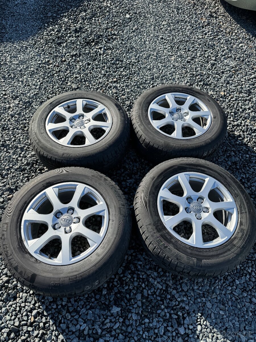 Alu kola original audi Q5 5x112 235/65 r17 zimní