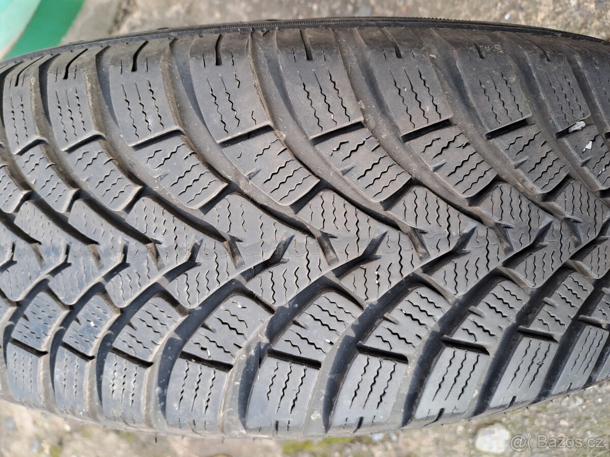 Falken 215/65 R17