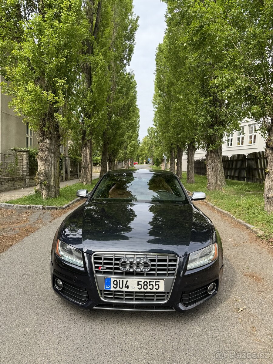 Audi S5 4,2 V8 FSI 260kw