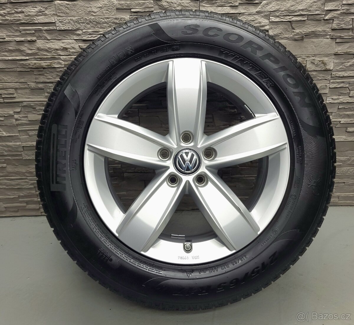 17" Originál VW Corvara Tiguan II 5x112 zimní pneu 5-5,5