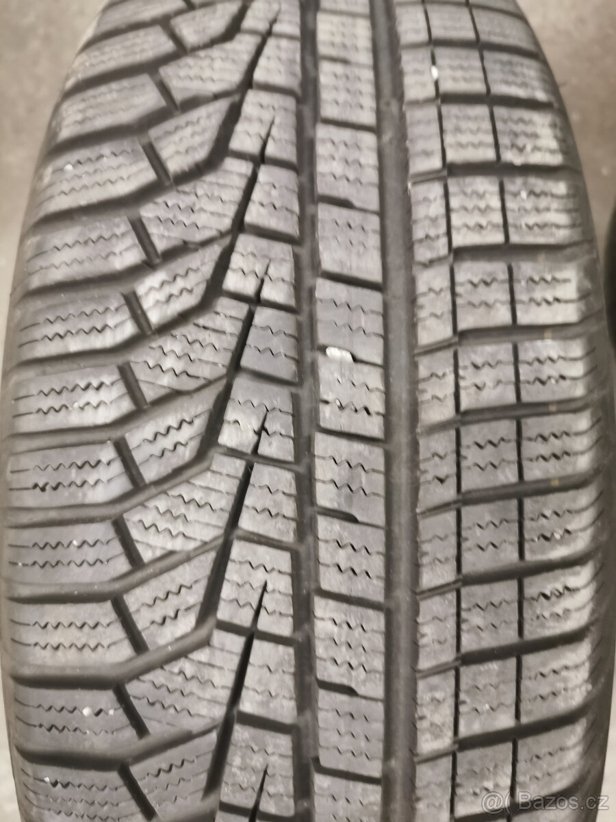 205/60/16 Hankook